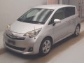 2013 Toyota Ractis