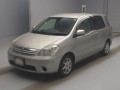2004 Toyota Raum