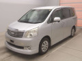 2011 Toyota Noah