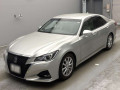 2016 Toyota Crown
