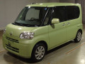 2012 Daihatsu Tanto
