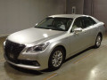 2013 Toyota Crown Hybrid