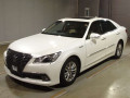 2014 Toyota Crown Hybrid