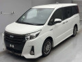 2017 Toyota Noah