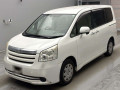 2009 Toyota Noah