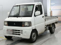 2005 Mitsubishi Minicab Truck