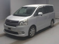 2008 Toyota Noah