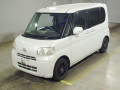 2011 Daihatsu Tanto