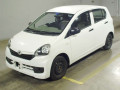 2015 Daihatsu Mira e:S
