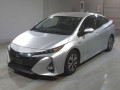 2022 Toyota Prius PHV