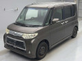 2011 Daihatsu Tanto