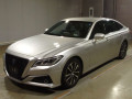 2019 Toyota Crown Hybrid