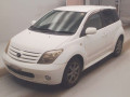 2005 Toyota IST