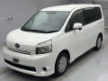 2009 Toyota Voxy