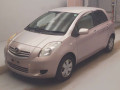 2005 Toyota Vitz