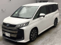 2022 Toyota Noah