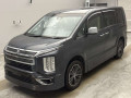 2024 Mitsubishi Delica D5