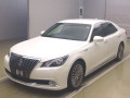 2015 Toyota Crown Majesta