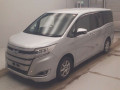 2019 Toyota Noah