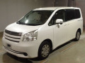 2009 Toyota Noah