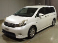 2013 Toyota Isis