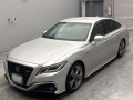 2018 Toyota Crown Hybrid