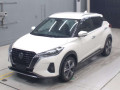 2021 Nissan KIX