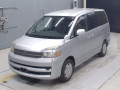 2006 Toyota Voxy