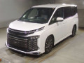 2022 Toyota Voxy