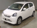 2013 Daihatsu Mira e:S