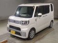 2016 Daihatsu Wake