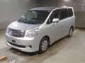 2013 Toyota Noah