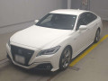 2019 Toyota Crown Hybrid