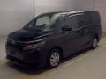 2016 Toyota Voxy