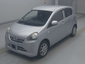 2013 Daihatsu Mira e:S