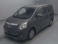 2013 Toyota Noah