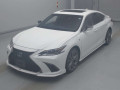 2019 Lexus ES