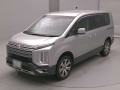 2024 Mitsubishi Delica D5