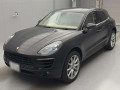 2016 Porsche Macan
