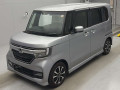 2019 Honda N-BOX CUSTOM