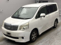 2013 Toyota Noah