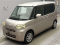 2011 Daihatsu Tanto