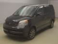 2003 Toyota Voxy