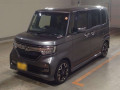 2019 Honda N-BOX CUSTOM