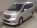 2013 Nissan Serena