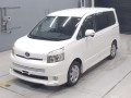 2007 Toyota Voxy