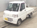 2013 Mitsubishi Minicab Truck