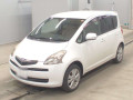 2005 Toyota Ractis