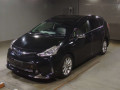 2015 Toyota Prius alpha