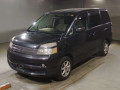 2006 Toyota Voxy